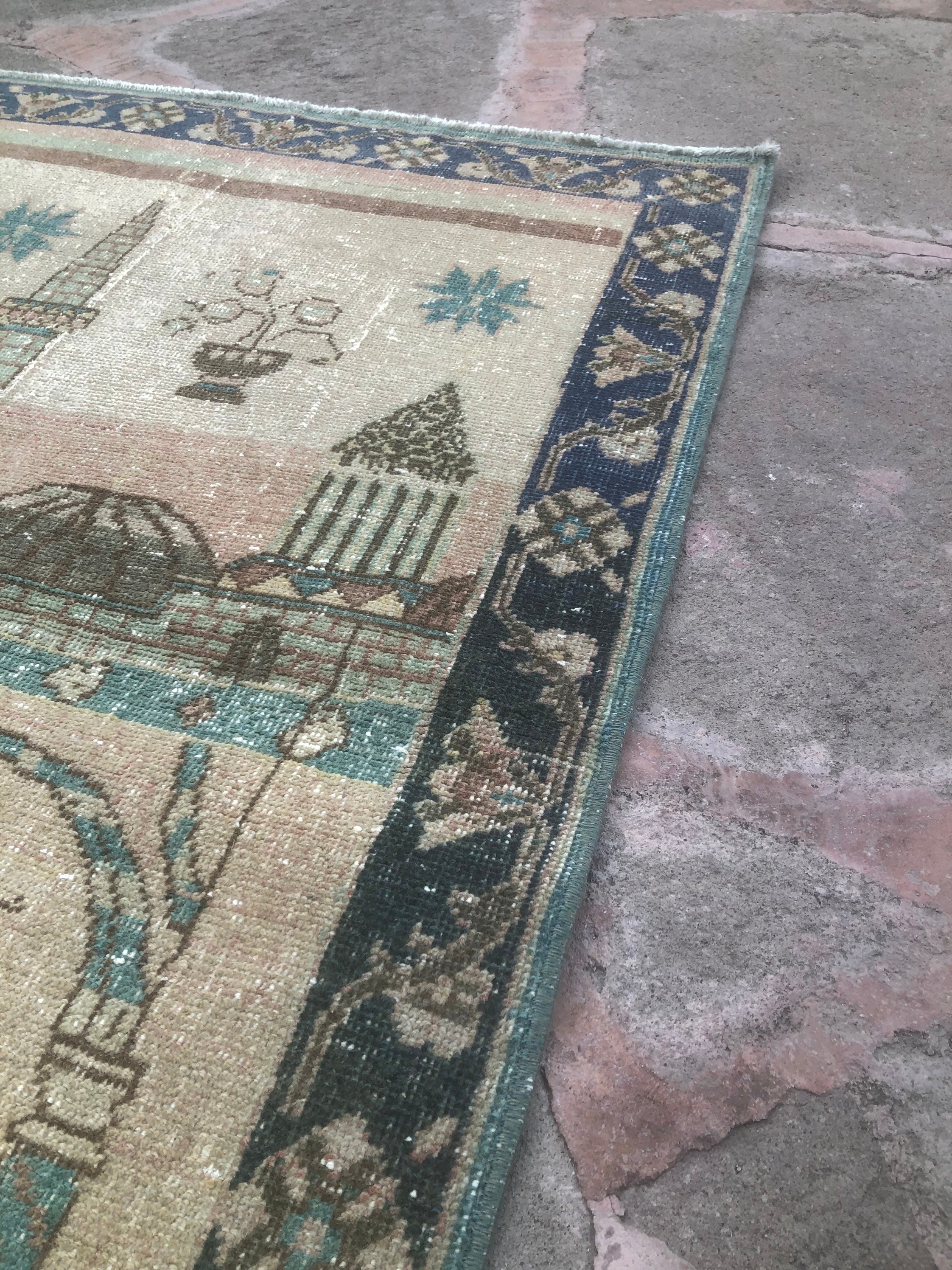 Vintage Handwoven Turkish Prayer Rug: Bohemian Home Decor (3'9x4'11)