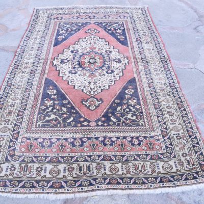 Anatolian Vintage Rug, Turkish Carpet Rug, Living Room Decor Area Rug, Handwoven Vintage Oushak Rug, Oushak Floor Rug, Bohemian Rug, 4’1×6’7