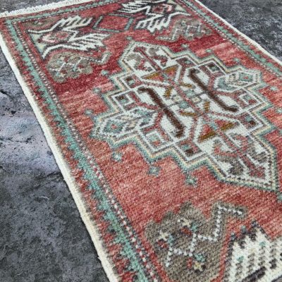 Small Oushak Rug, Vintage Oushak Small Carpet Rug, Door Mat Rug, Rustic Bath Rug, Anatolian Yastik Rug, Shoe Mat, Piano Seat Cover, 1’6×2’10