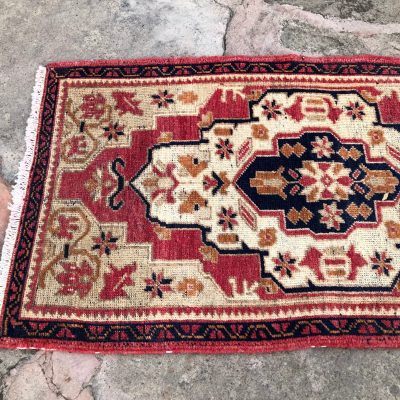 small oushak rugs, turkish small oushak rug, door mat rug, bathroom rugs, entry way small rug, small rug, Turkish Small Rug, Bedside rug