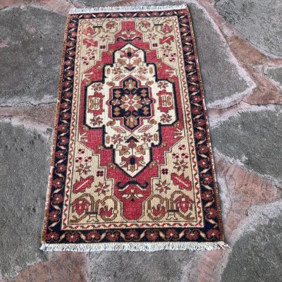 Small Vintage Turkish Rug, Oushak Small Carpet, Bedside Rug, Anatolian Small Rug, Powder Room Rug, Bath Rug, Headboard Cover, 1’11×3’6