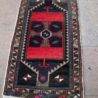 Small Anatolian Rug, Mat Rug, Turkish Small Rug, Kitchen Small Rug, Entry Mat, Shoe Mat, Home Decor Small Rug, Small Oushak Rug 1’7×2’10