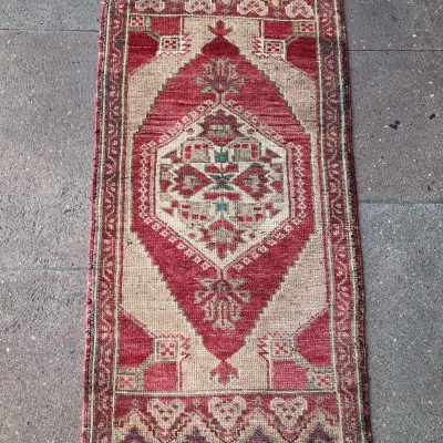 Turkish Small Rug, Vintage Small Rug, Handwoven Turkish Yastik, Anatolian Bedside Rug, Hallway Small Rug, Kitchen Oushak  Small Rug, 1’7×3’3