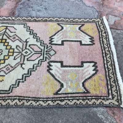 Door Mat Oushak Rug, Small Oushak Rug, Bathroom Vintage Turkish Oushak Rug, Vintage Small Area Rug, cloakroom rug, Small Oushak Rug, 1’6×3’1