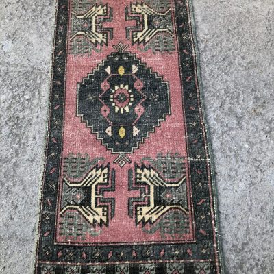 Door Mat Rug, Anatolian Small Rug, Turkish Oushak Small Rug, Small Rug, Small Ushak Carpet, Small Orıenta Rug, Vintage Rug,