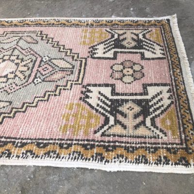 Small Turkish Rug, Vintage Small Rug, Decorative Rug, Bedside Rug, Door Mat Rug, Door Mat Rug, Bathroom Rug, powder room rugs, 1’7×3’1