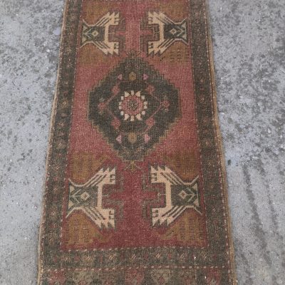 Doormat Rug, Bath Rug, Vintage Turkish Small Rug, Anatolian Small Rug, Bohemian Small Carpet, Pink Oushak Small Rug, Handwoven Rug,