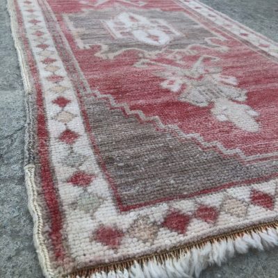 Small Rug, Small Turkish Rug, Vintage Rug, Pastel Rug, Handwoven Rug, Rustic Rug, Door Mat Rug, Bedside Rug, Indoor Rug, Bath Rug, 1’10×3’5