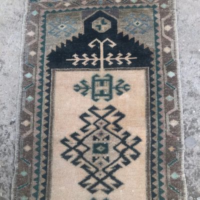 Nomadic Turkish Small Rug, Bath rug, Door mat rug, Home decorative Rug, Bedside rug, Entry rug, 1’9×3’6 mini rugs