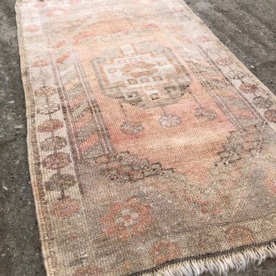 Turkish Bedside Rug, Anatolian Vintage Small Rug, Oushak Small Rug, Oriental Rug, Small Ushak Carpet Rug, Entry Rug, Door Mat Rug, 1’10×3’1