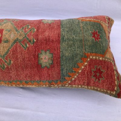 Turkish Lumbar Pillow Cover / Rug Lumbar Pillow Cover // Extra Long Lumbar Pillow Cover / Turkish Boho Pillow / Wool Rug Pillow / 14”x33”